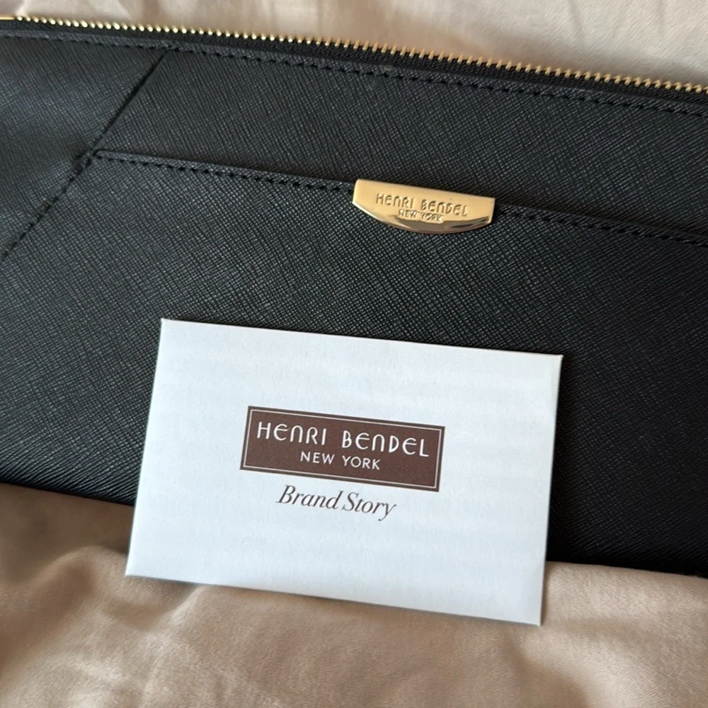 Henry Bendel Black Leather Wristlet Clutch - Picture 7 of 11